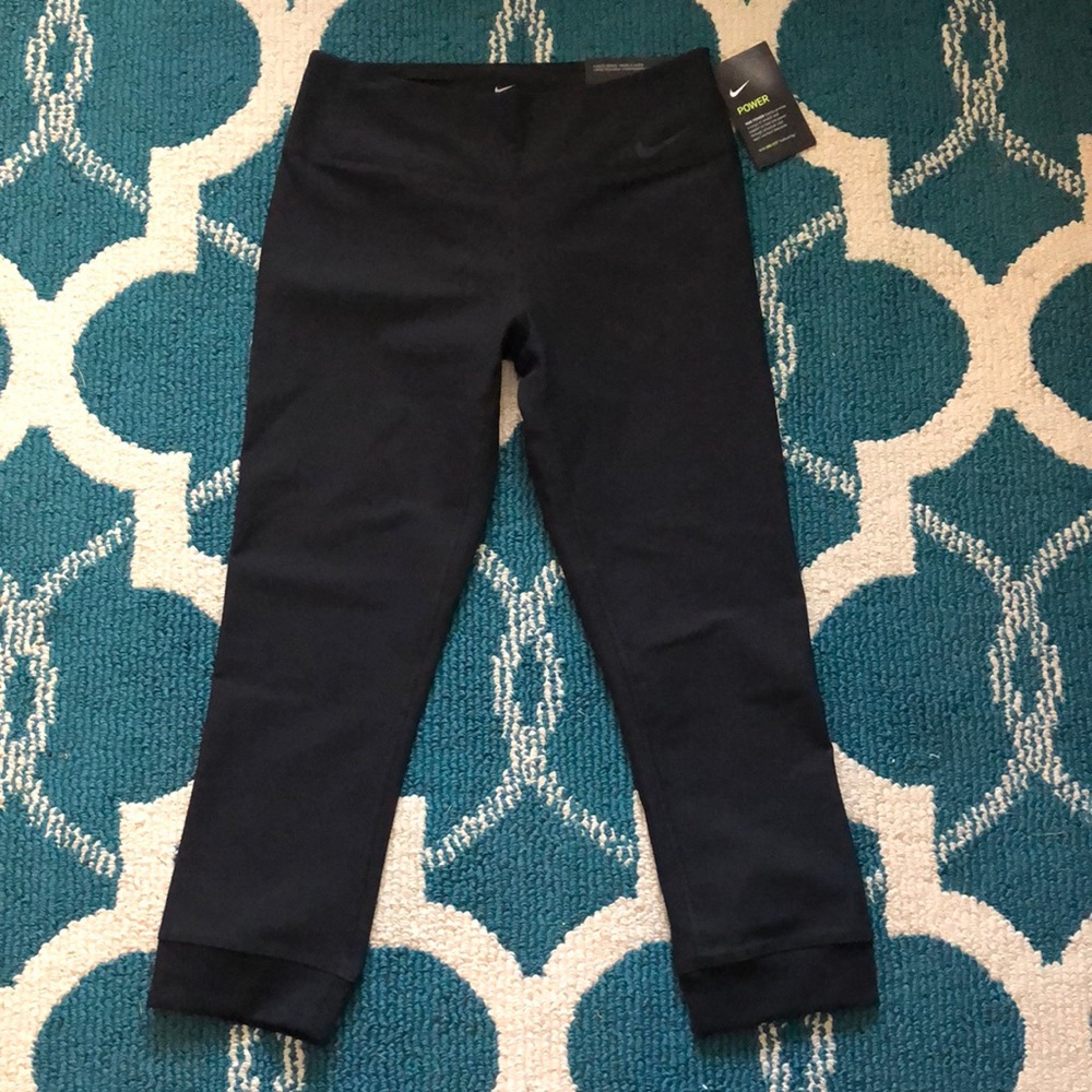 Nike Women’s Power Capri.